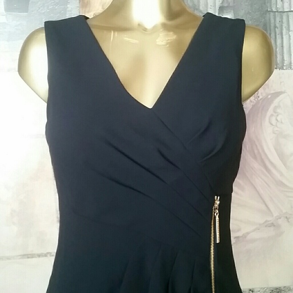 Ivanka Trump  elegant  dress - Picture 2 of 8